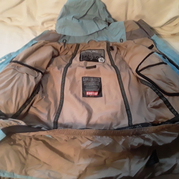 Jacket - Picture 3 of 5